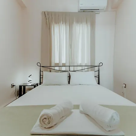 Yiayia's * Nafplio